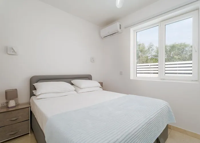 Villa Thalia Dafni 1