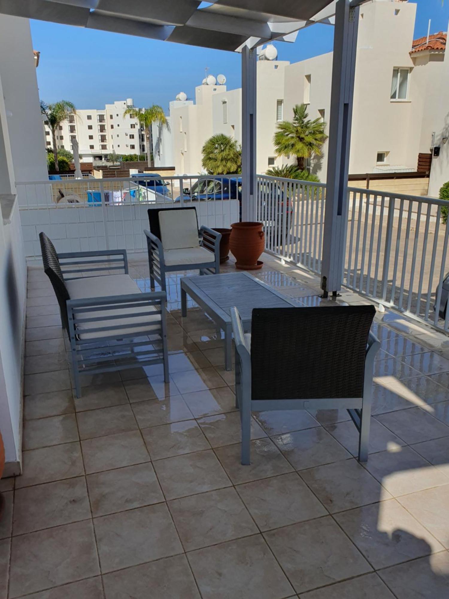 Thalia Dafni 1 * Paralimni