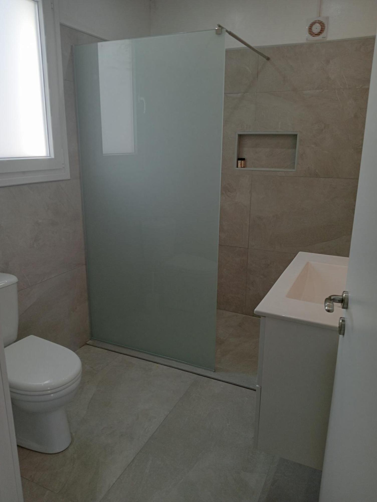 Thalia Dafni 1 * Paralimni